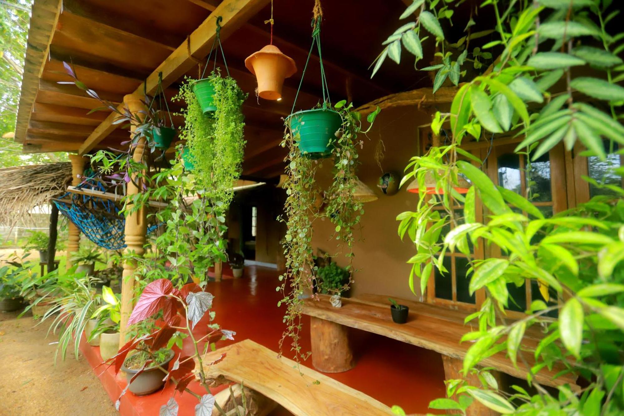 Dinna Nature Hostel Sigiriya Exterior photo
